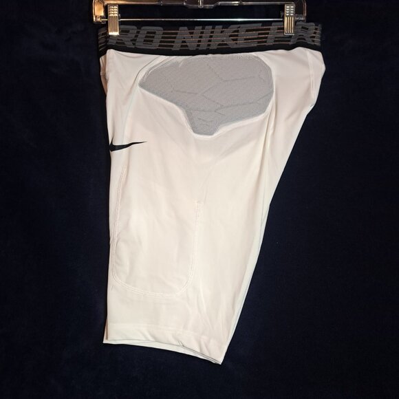 Nike Pro Hyperstrong 3-Pad Football Girdle Pro AQ0775-100‎ White Size XL - Picture 1 of 8